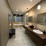 Luxury فيلة زاماردي